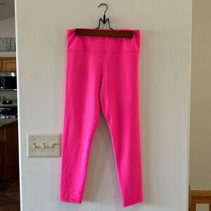 Zyia Hot Pink Leopard Leggings